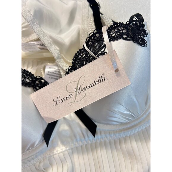 Linea Donatella White Pleated Babydoll Chemise NWT Medium - Picture 6 of 6